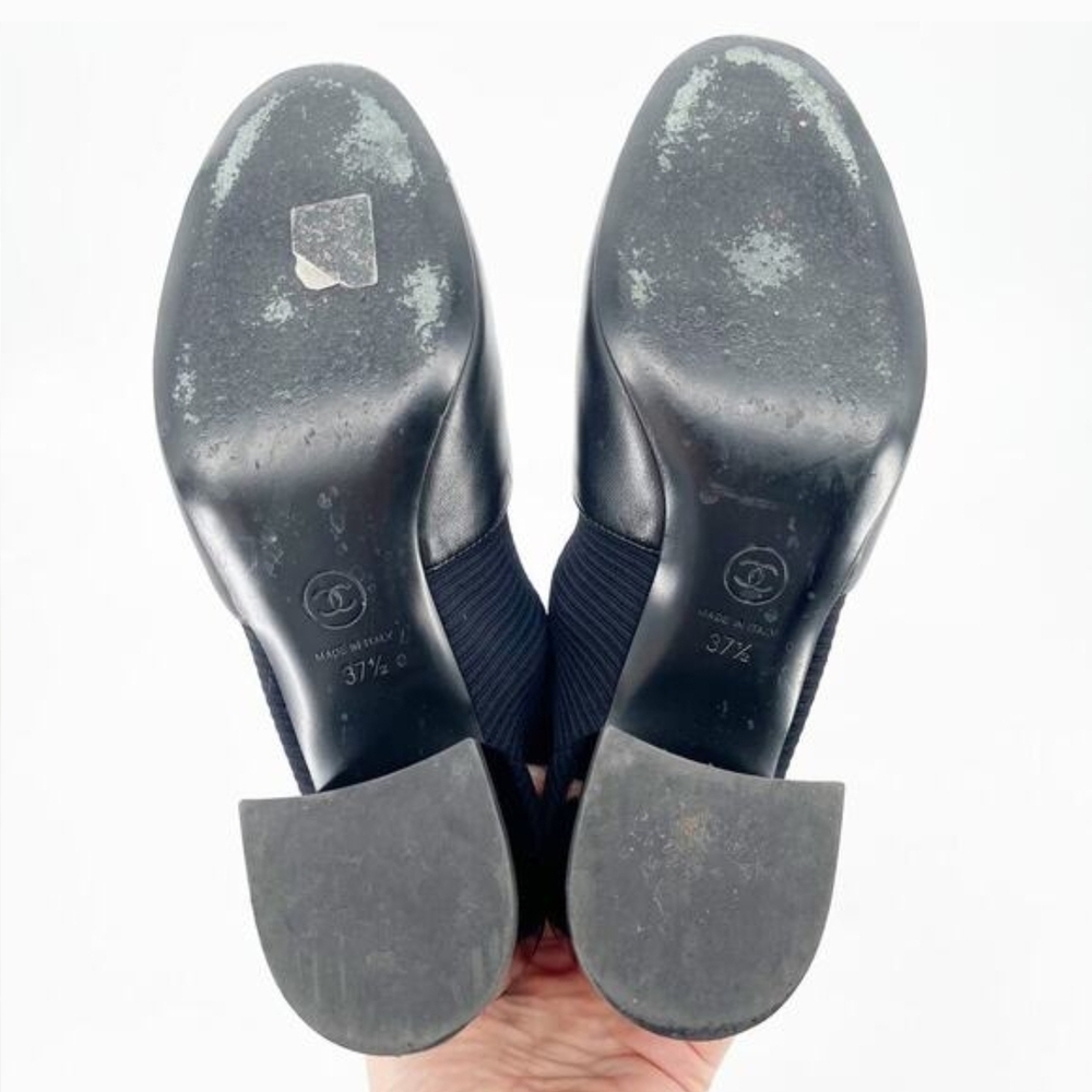 Chanel 2022 Black Knit 8 Logo Patent Cap Toe Mid Heel Sock Booties EU 37.5 - Picture 9 of 9